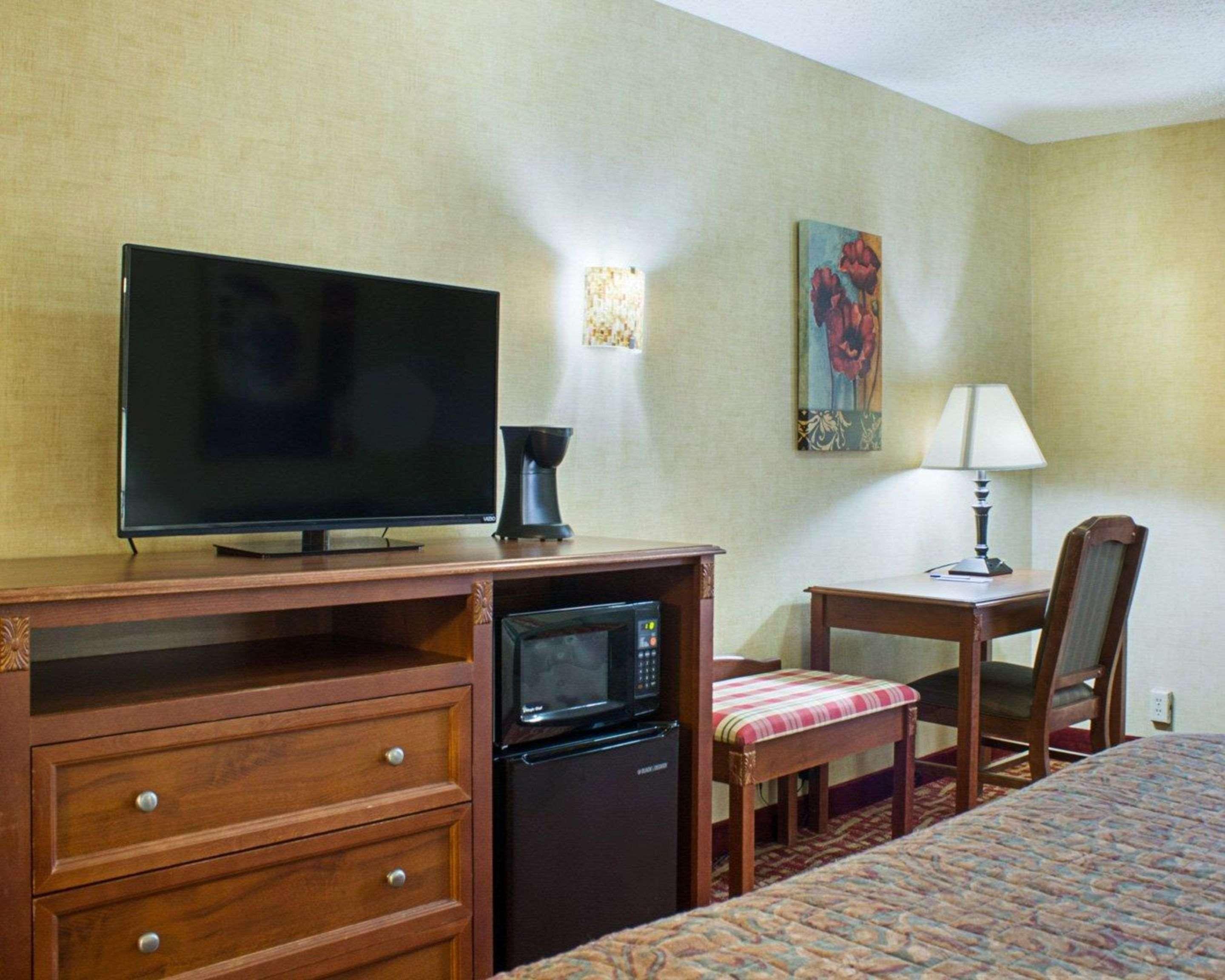 Rodeway Inn Columbia Mall Loop Grand Forks Exteriér fotografie