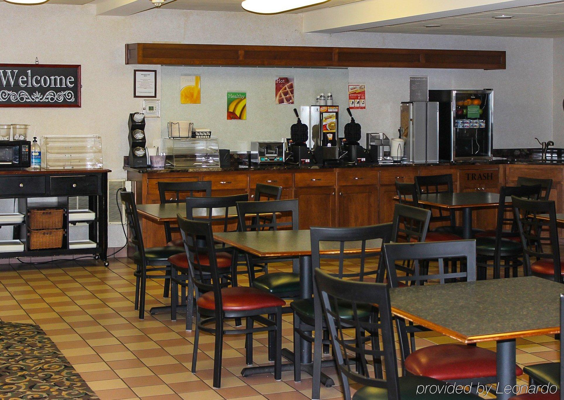 Rodeway Inn Columbia Mall Loop Grand Forks Exteriér fotografie