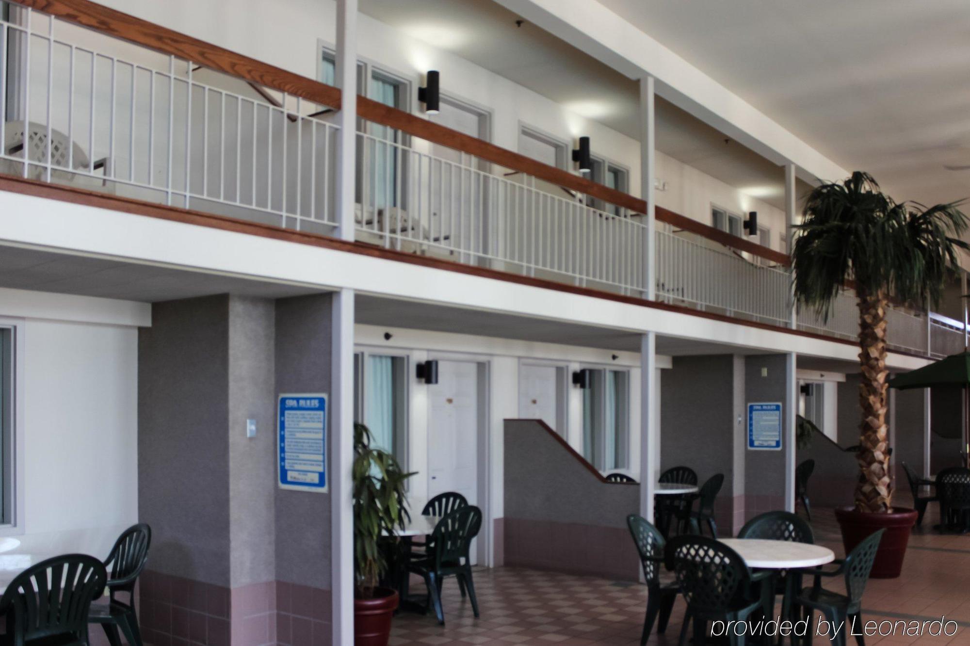 Rodeway Inn Columbia Mall Loop Grand Forks Exteriér fotografie