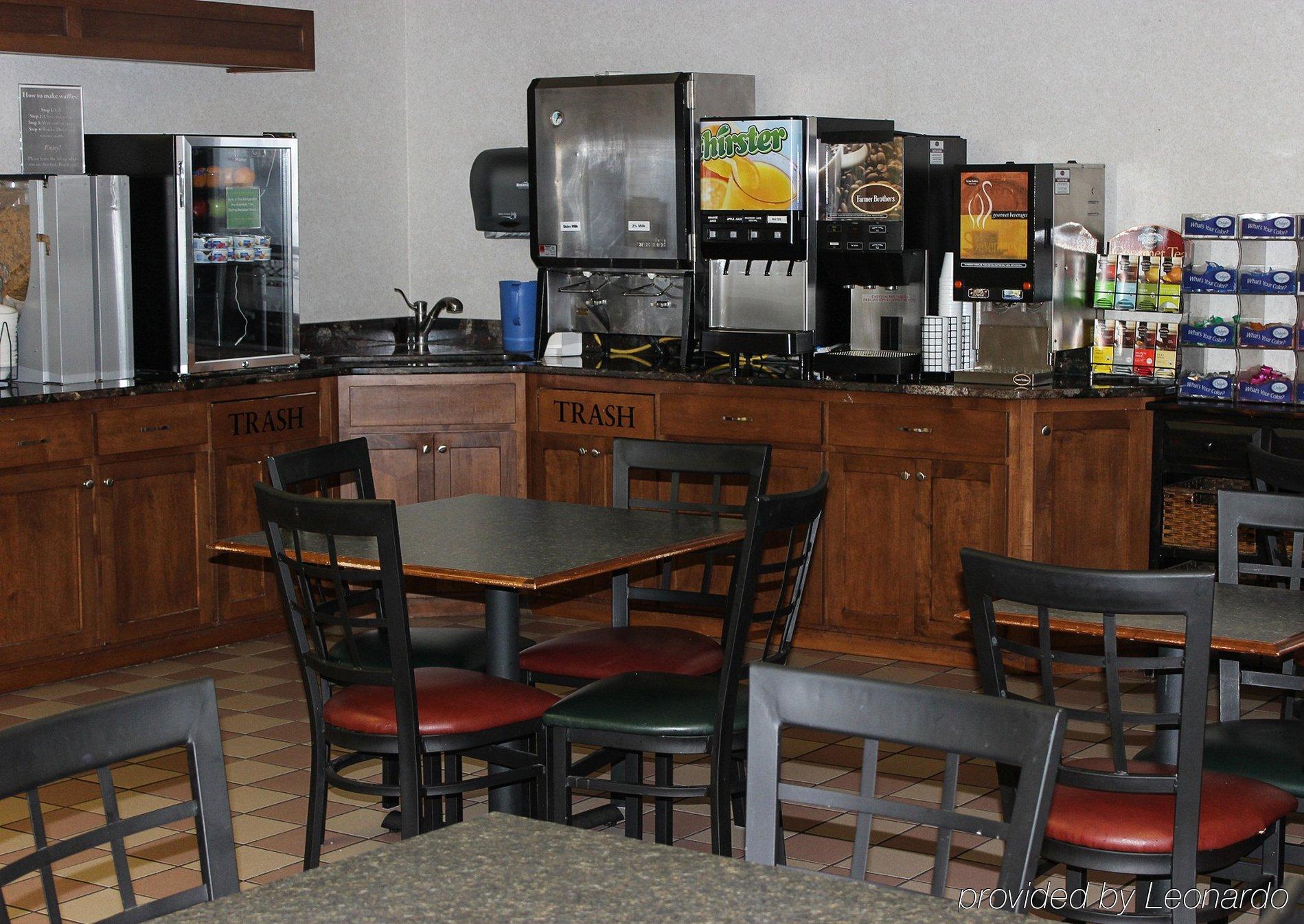 Rodeway Inn Columbia Mall Loop Grand Forks Exteriér fotografie